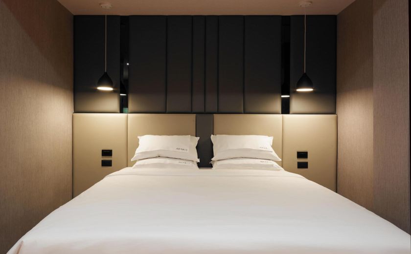 Sunny River Double Room(1 King-size Bed or 2 Single Beds)